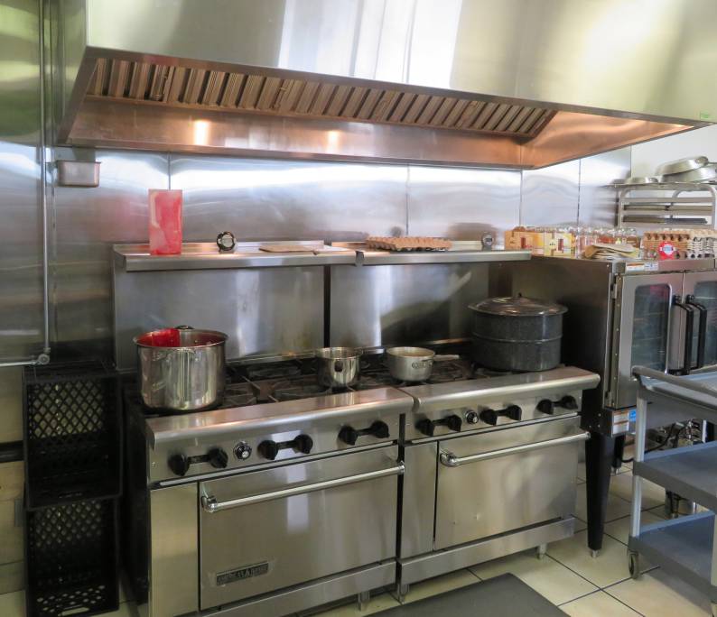 Commercial Kitchen Space